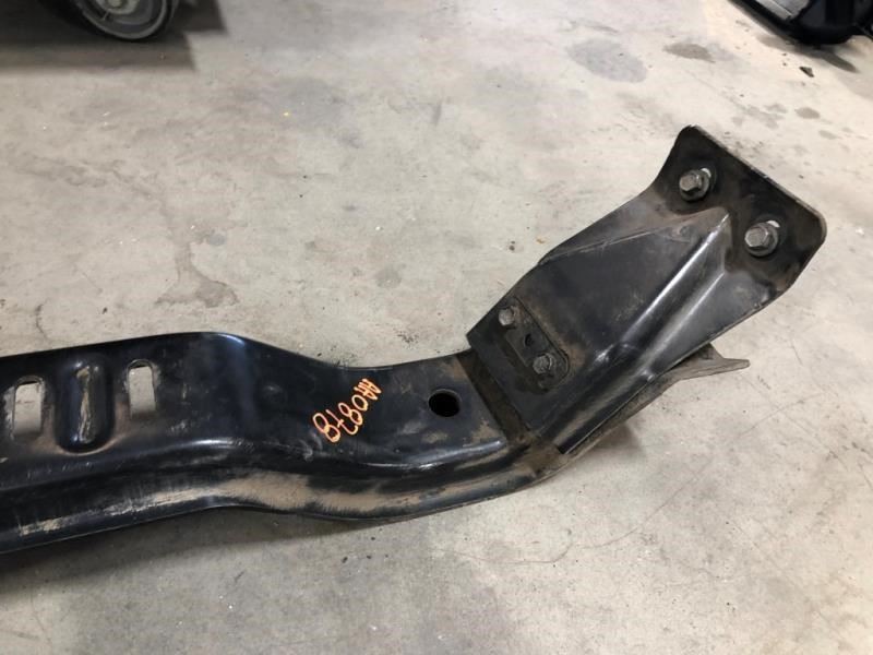 99 Ford F350 Super Duty USED 7.3L 4×2 Transmission Crossmember Mount