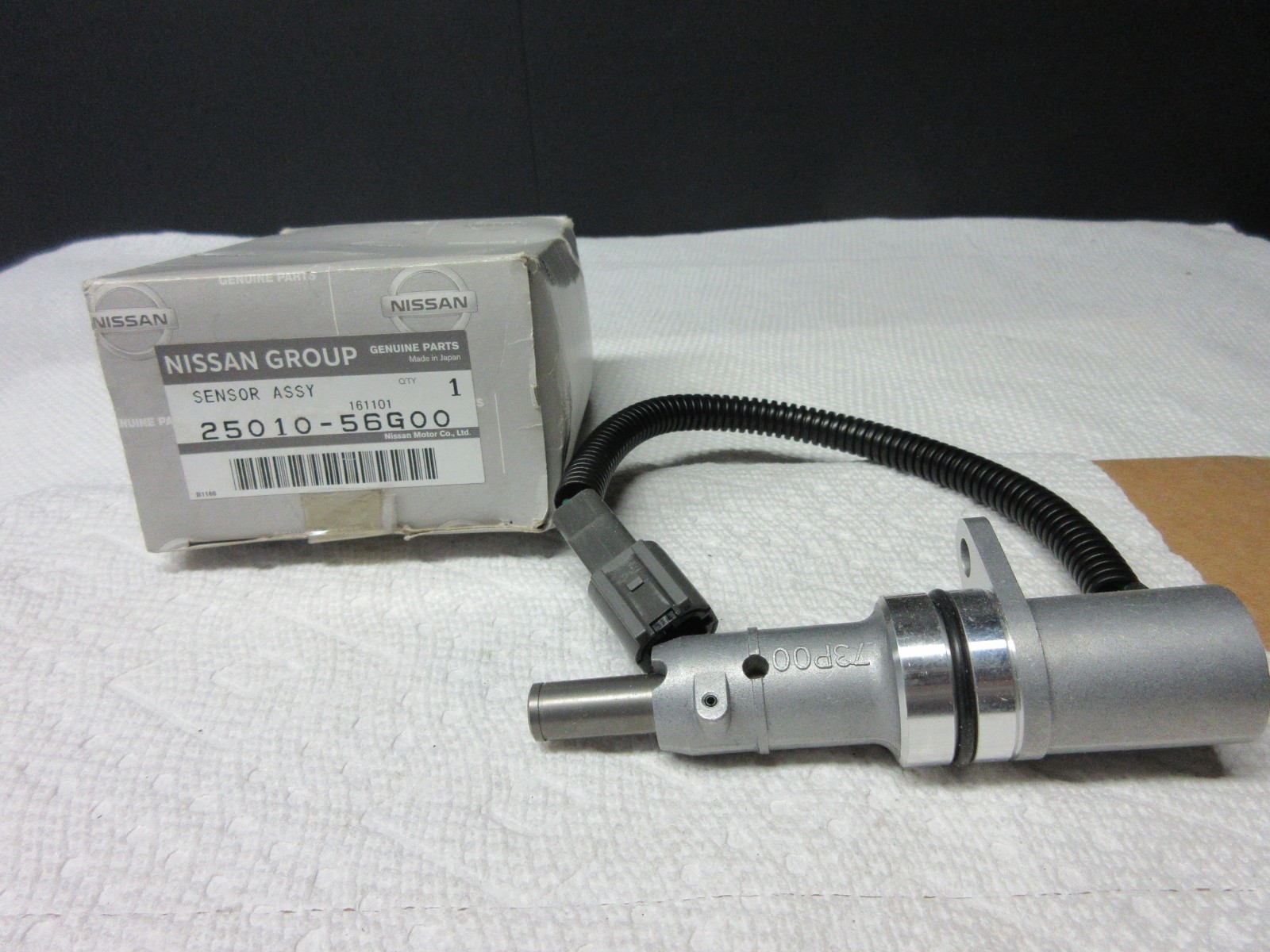Original Nissan Vehicle Speed Sensor 25010-56G00 Frontier / D21 Pickup
