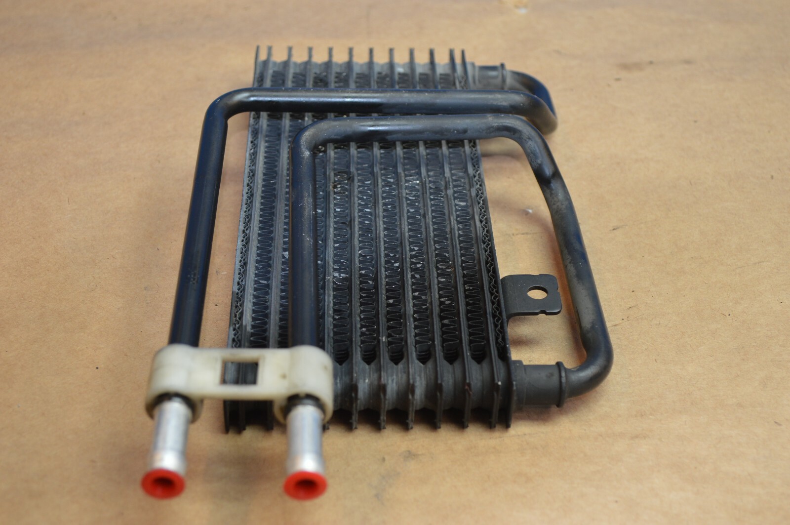 07-10 W221 MERCEDES S550 S63 AMG POWER STEERING COOLER 2215000500 #5