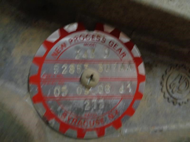 Transfer Case Model NV243 Fits 06-12 DODGE 1500 PICKUP 67391