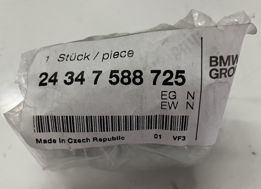 BMW Auto. Trans. Valve Body Sealing Sleeve- 24-34-7-588-725 -For BMW 128i & More