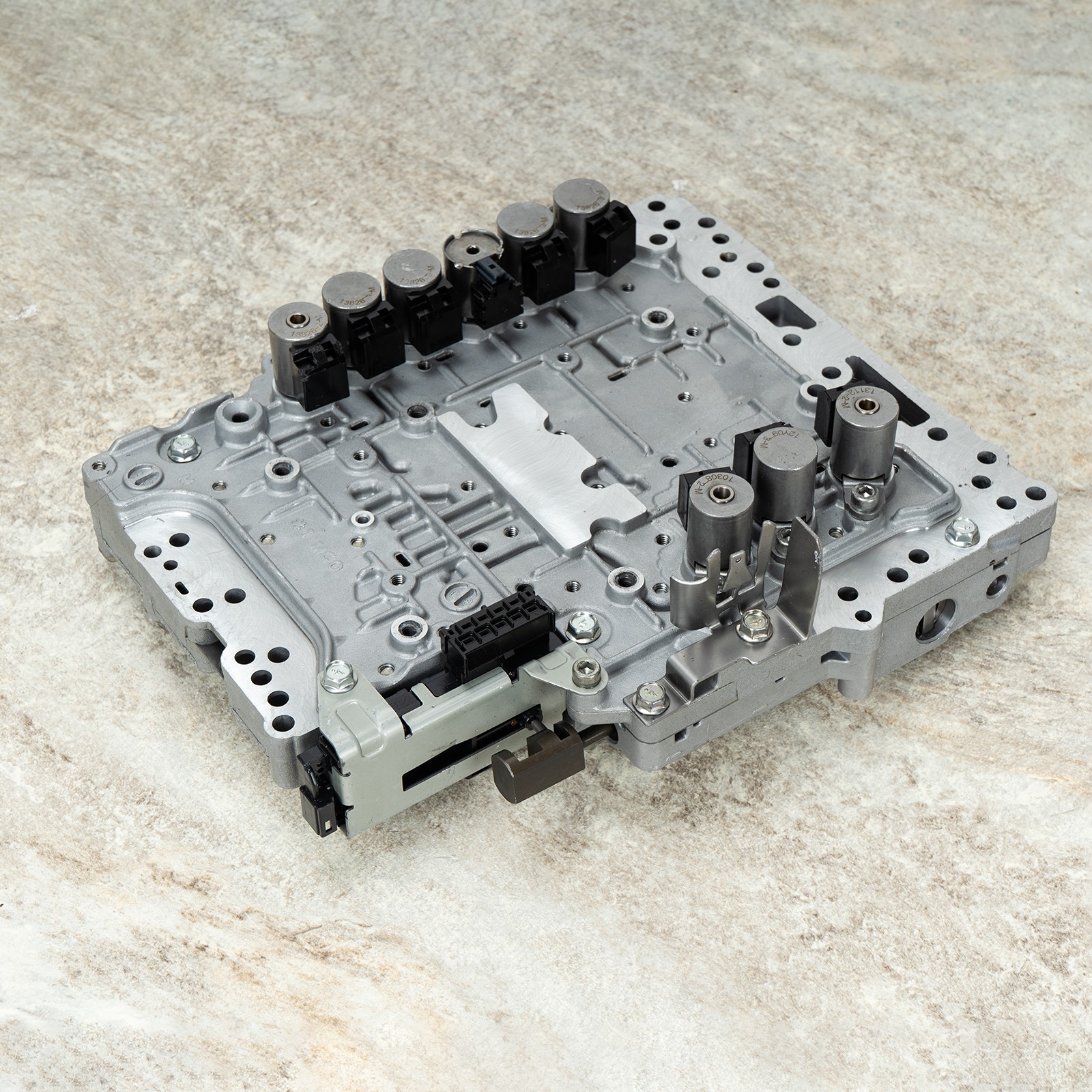 For 2014 2015 Infinity Q50 3.7L Valve Body & Solenoid TCM 31705-X132B RE7R01A