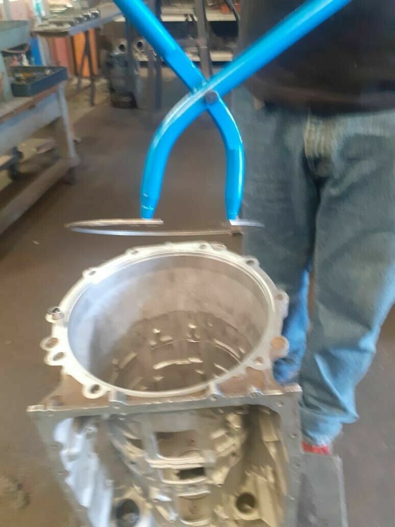 .A Custom made 6l80 6l90 snap ring pliers removal tool
