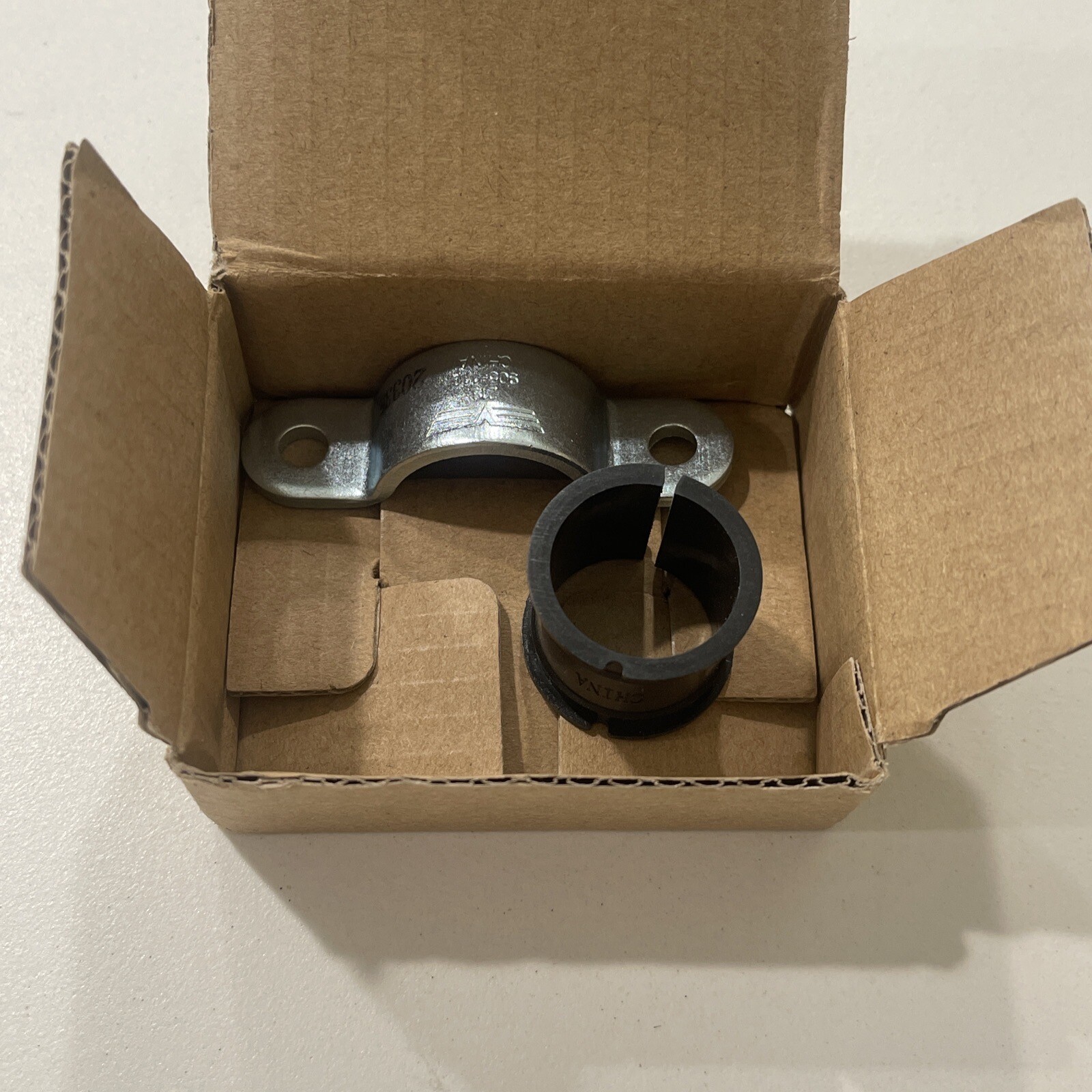 Automatic Transmission Shift Tube Clamp for 2003-2006 Ford E-350 Super Duty