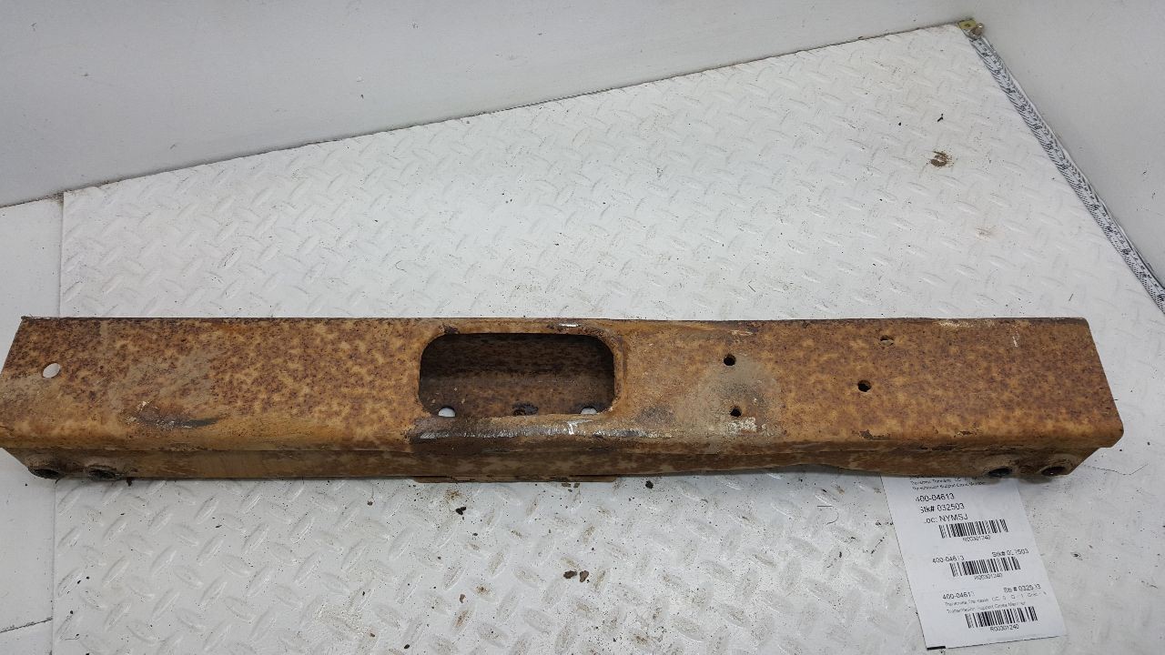 Transmission Support Cross Member Fits 04-06 AVALANCHE 1500