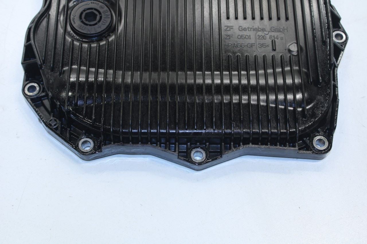 2013-2016 BMW 328i xDrive SULEV 2.0L Auto Transmission Oil Sump Pan 24118612901