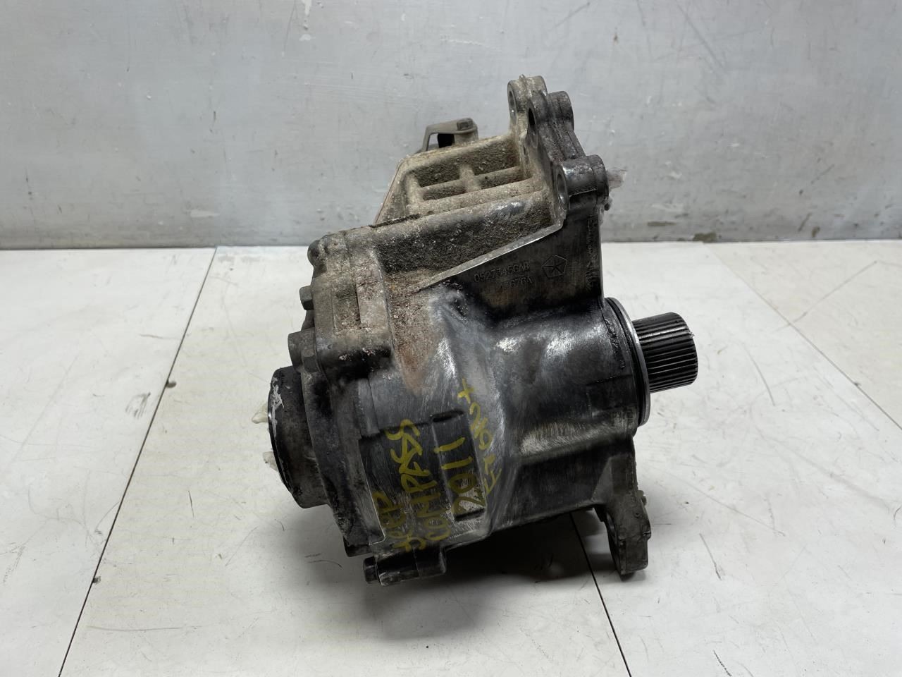 2011 JEEP COMPASS FRONT TRANSFER CASE OEM+