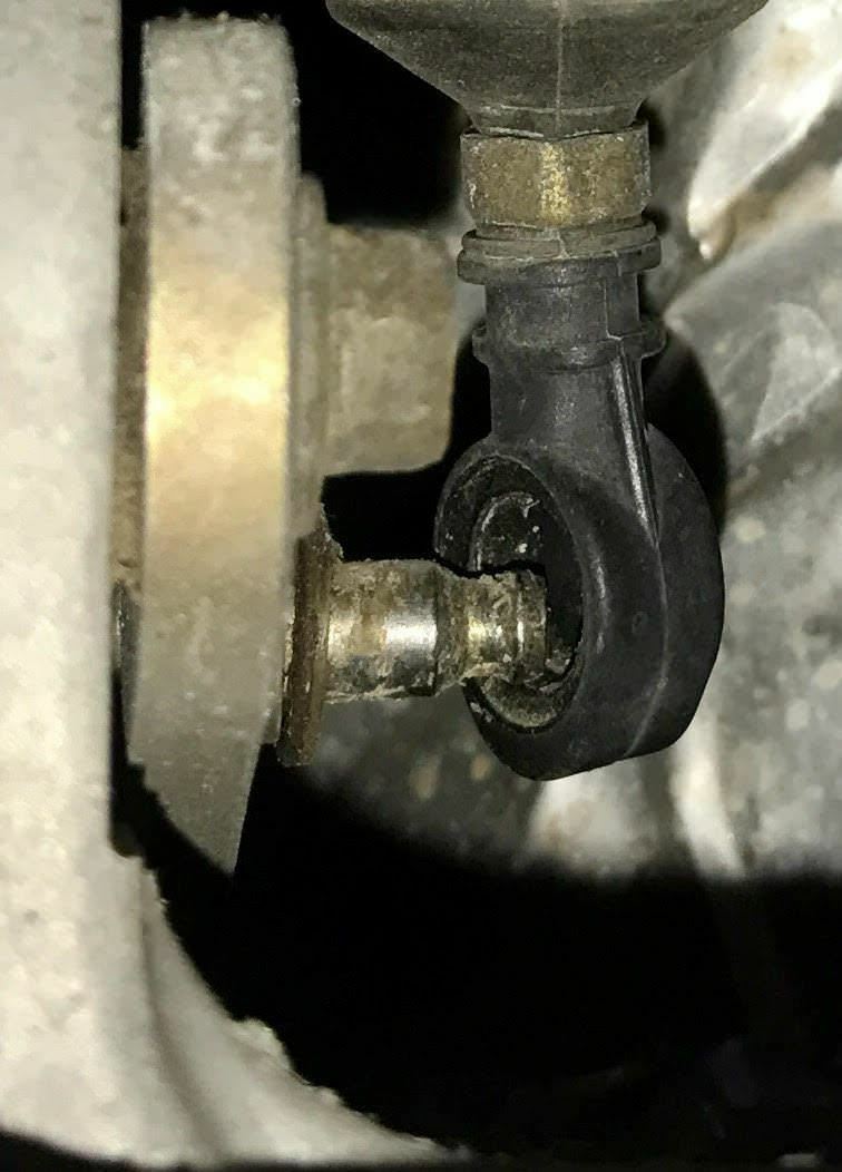 Transmission shifter linkage bushing for Jeep Liberty Transfer Case