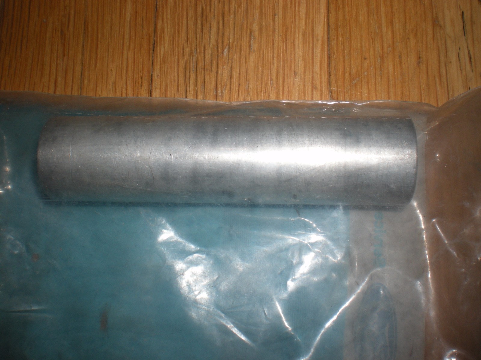 NOS 1979 FORD FAIRMONT 200 6 CYL GEAR SHIFT SHAFT SLEEVE