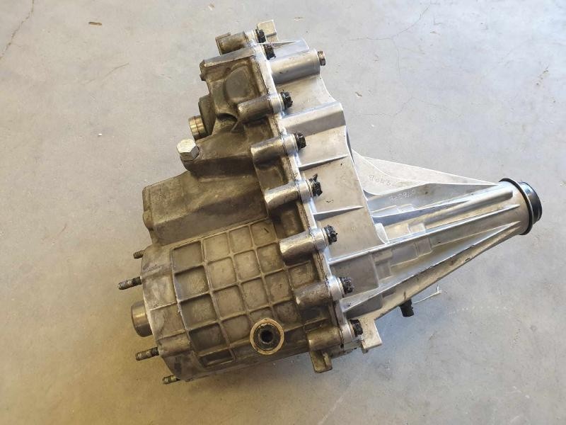 1999-2002 Chevy Tahoe Silverado 1500 Transfer Case Assembly Automatic 4WD OEM