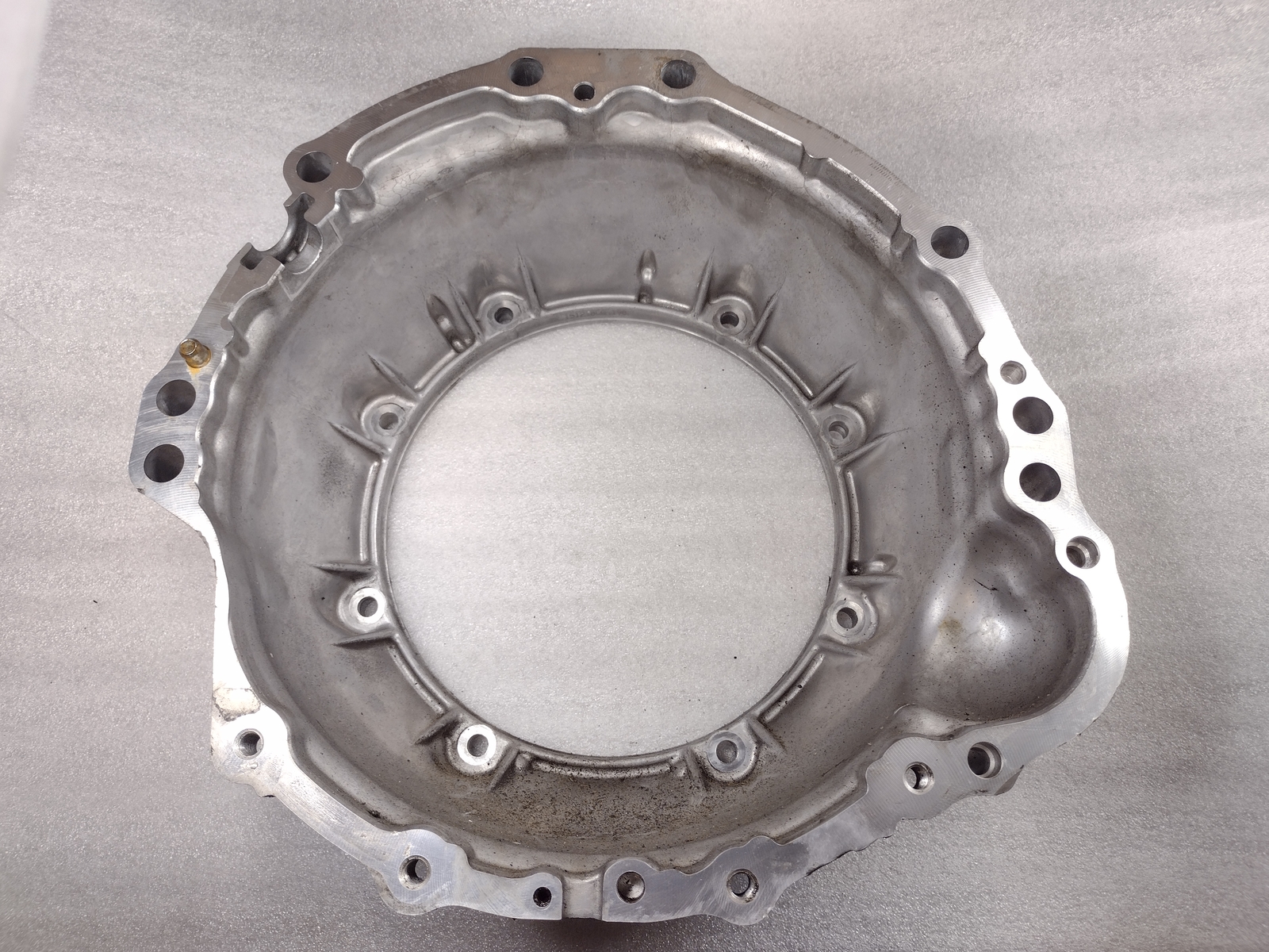 2008-2019 Infiniti 3.5L 3.7L RE7R01A JR710E Trans Bell Housing Also Nissan 370Z