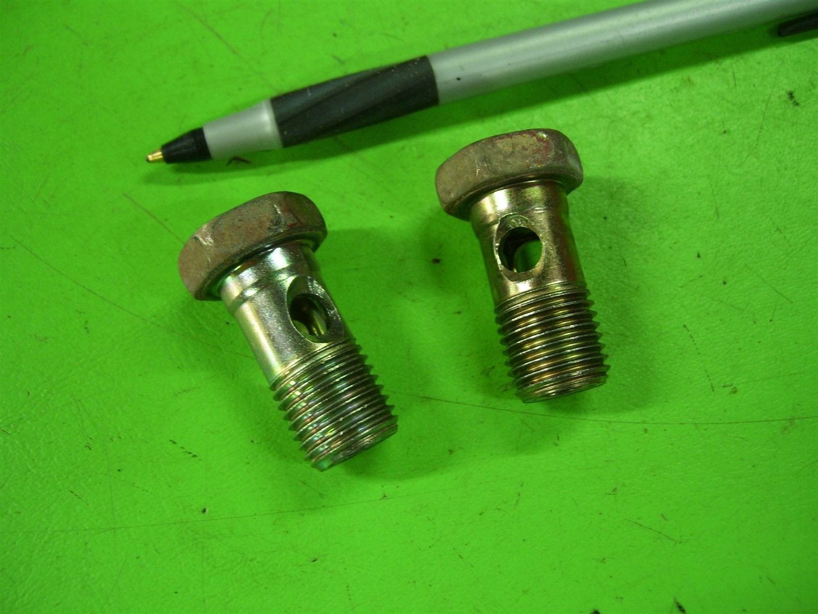 Mazda RX8 RX-8 Automatic Transmission Cooling Line Bolts Banjo JATCO UM501