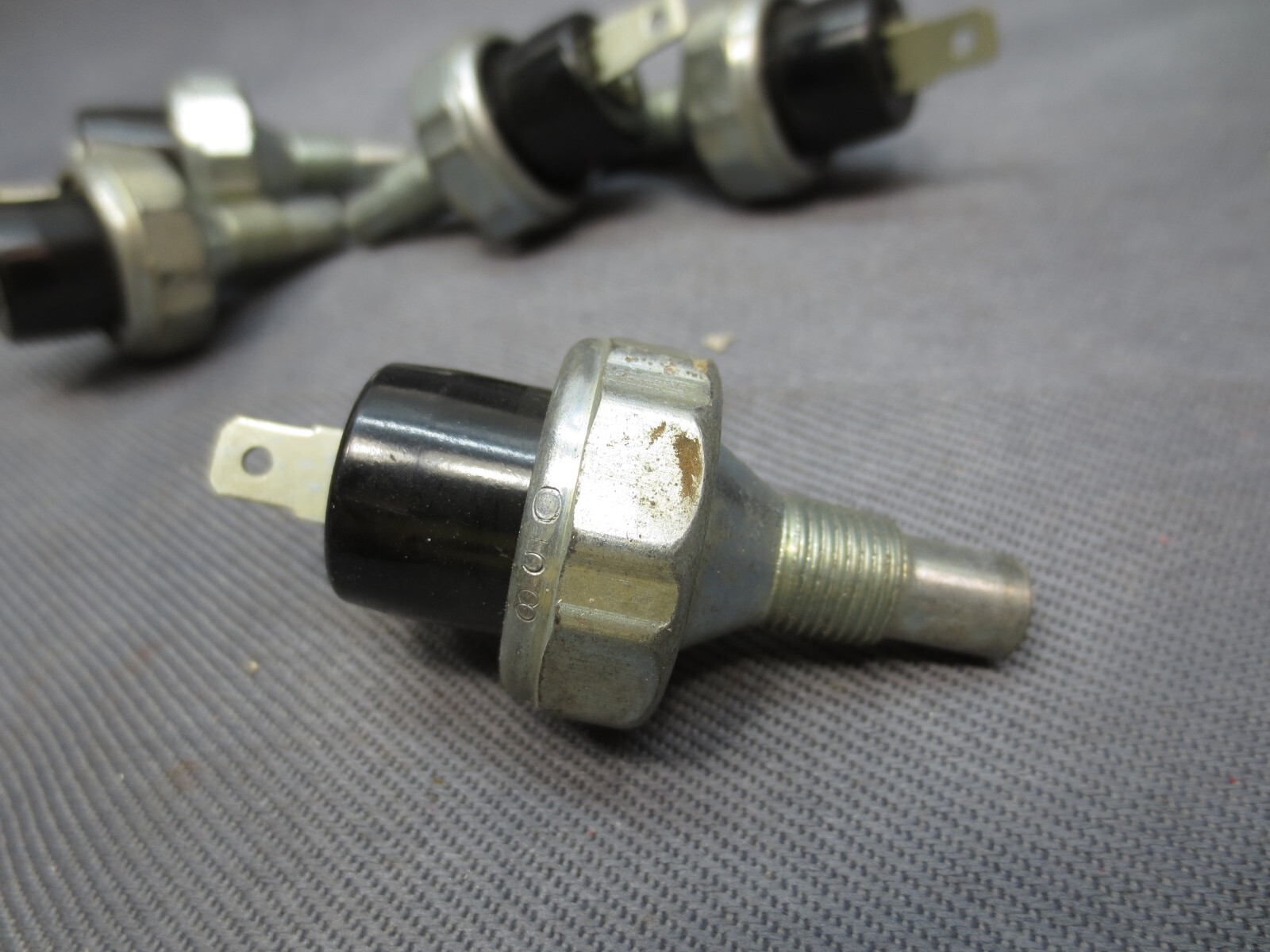 Excel Oil Pressure Switch For GM Turbo 350 Transmission Box of 5 New Old Stock