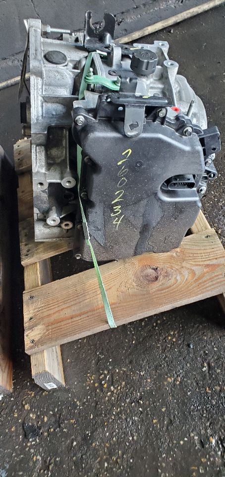 Automatic Transmission 6 Speed Opt MH8 Fits 13 MALIBU 1186199