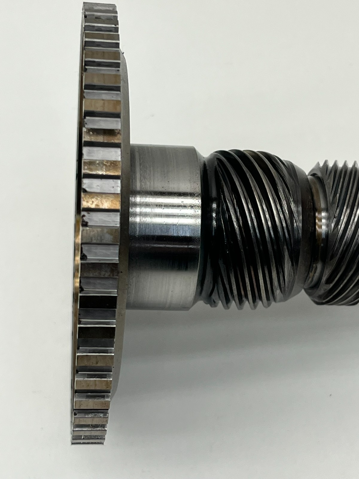 Turbo 400 Driveline Brake Output Shaft O-Ring With Threaded Hole for Yoke OEM