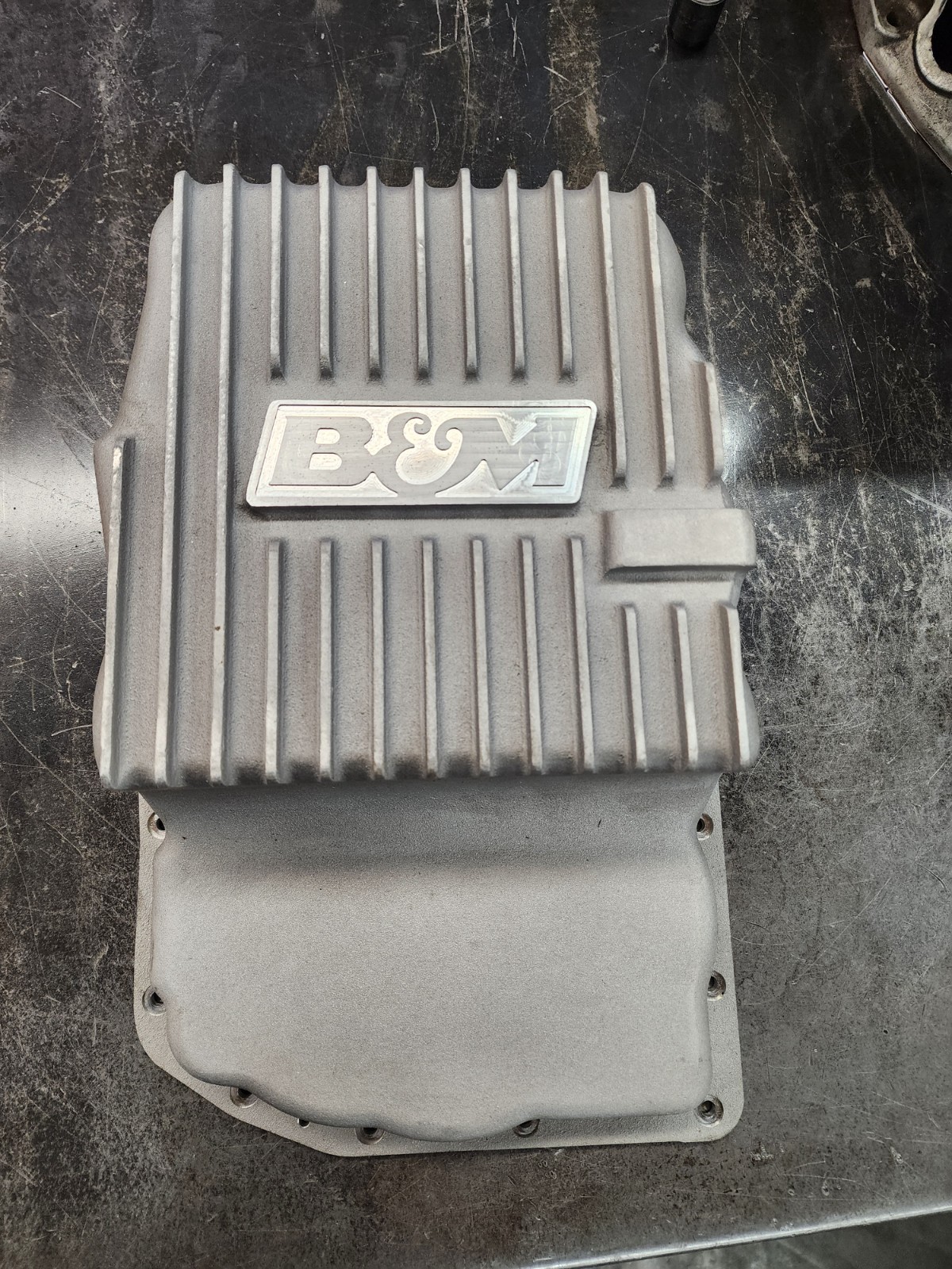 B&M 6L80 Deep Transmission Pan for Silverado Sierra Suburban Tahoe Yukon 6L80E