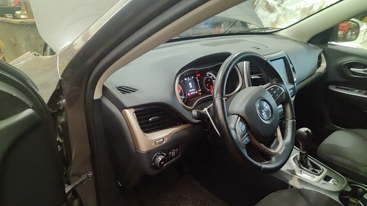 Transfer Case Single Speed Fits 14-18 CHEROKEE 7090478