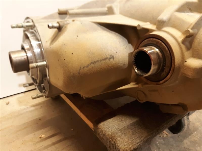 Transfer Case Classic Style ID 84467440 Fits 15-19 SIERRA 1500 PICKUP 73982