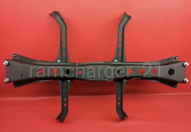 95-04 Toyota Tacoma Prerunner Rear Frame Crossmember 4×4 4×2 Remanufactured