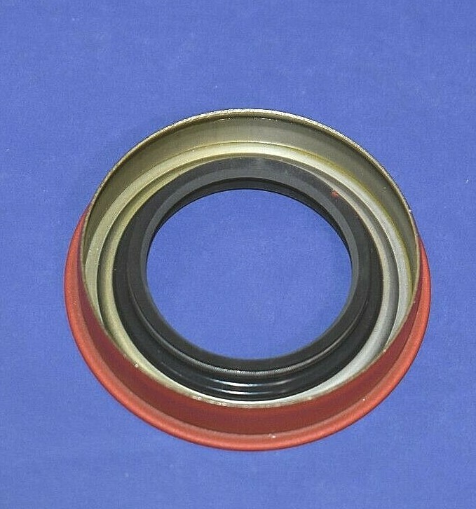 GM TH700R4 700-R4 4L60 4L60E Transmission Rear Tail Extension Housing Oil Seal