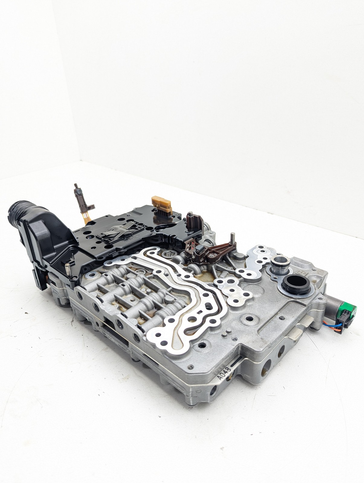 Maserati Quattroporte M156 S Q4 Ghibli Transmission Valve Body 1087427173