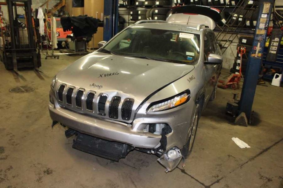 Automatic Transmission 2.4L AWD Fits 15 CHEROKEE 397363