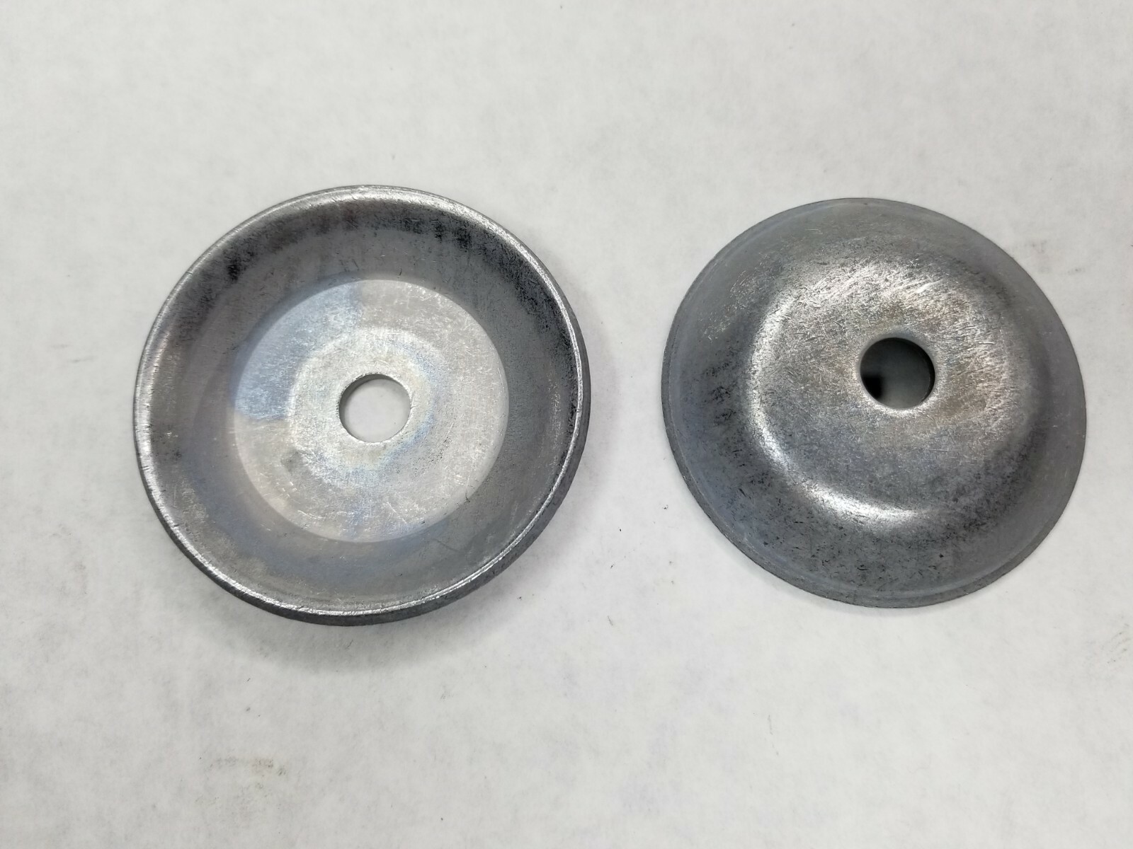 2 X BMW 528e 633CSi 328is 323Ci 325xi 330i Z4 Genuine Spacer Plates Shock Mounts