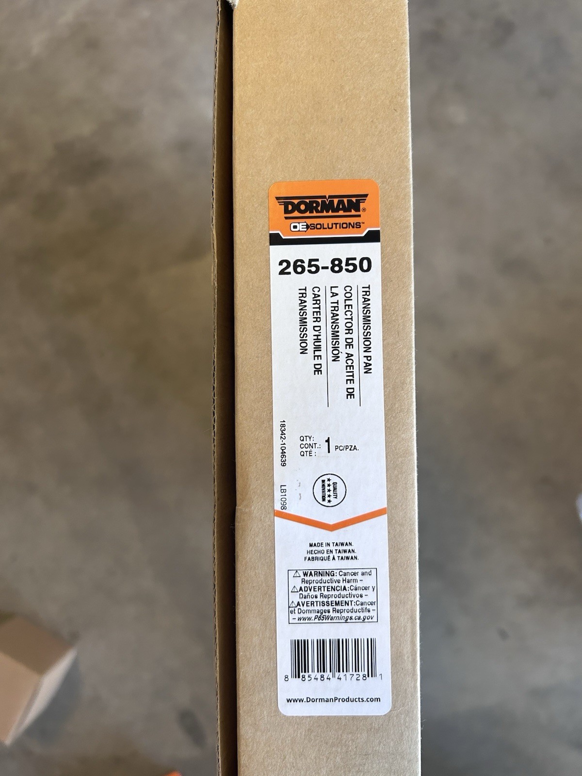New Dorman 265-850 Transmission Pan With Drain Plug, Gasket And Bolts