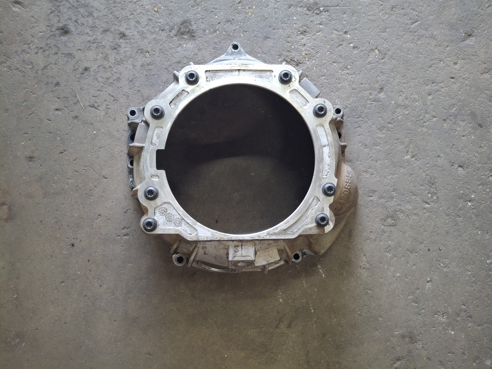 GM General Motors Chevrolet Bell Housing 4L60E 4L65E 4L70E 24206952
