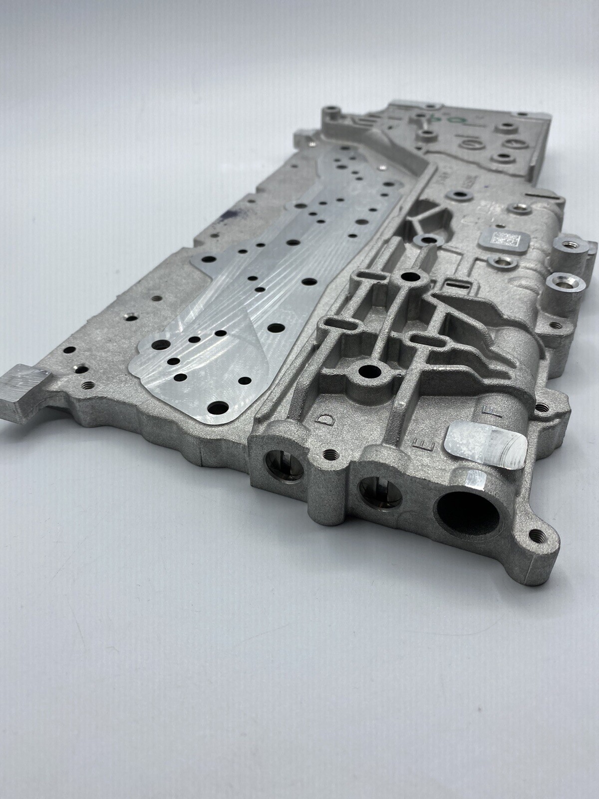 NOS Genuine ACDelco 24250384 GM OEM Automatic Transmission Valve Body Lower