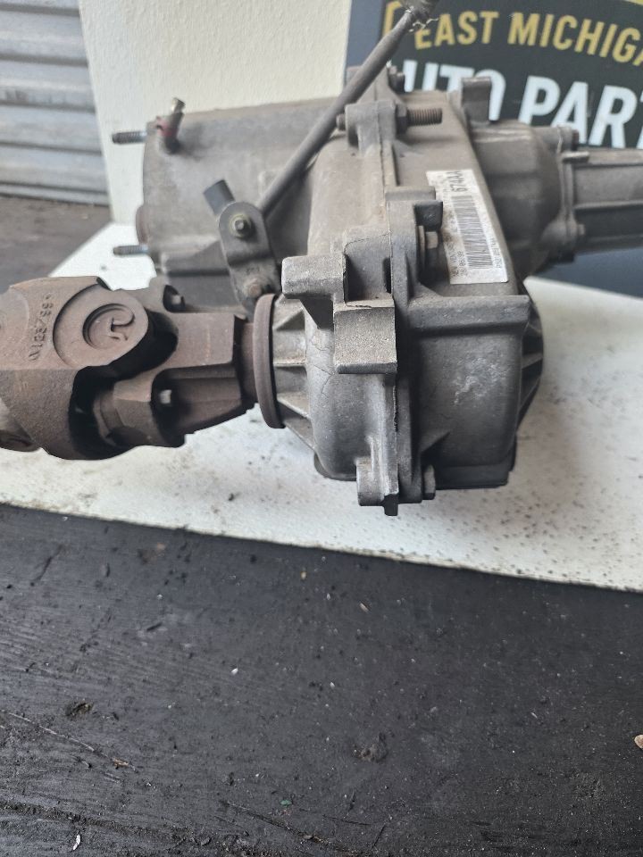 Transfer Case NV231 3.9L Automatic Transmission Fits 98-99 DAKOTA 57722