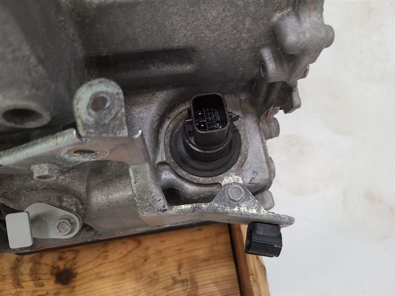 2006 Mazda 6 Automatic Transmission 2.5L NHFT