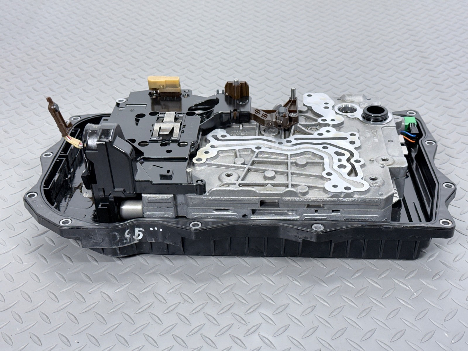 ✅ 19-24 RAM 1500 OEM AUTOMATIC TRANSMISSION VALVE BODY CONTROL UNIT 8HP75 Mopar