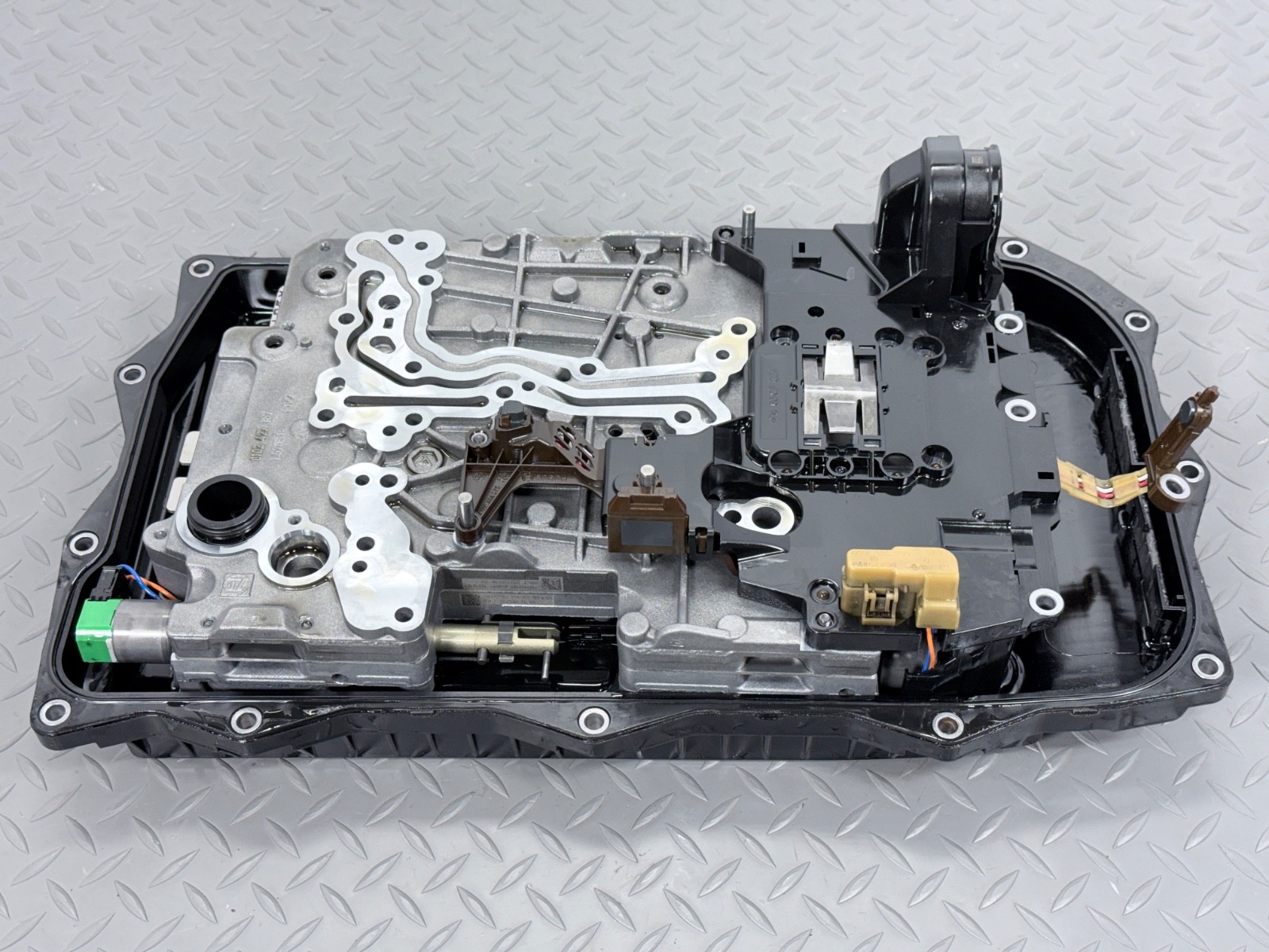 ✅ 19-24 RAM 1500 OEM AUTOMATIC TRANSMISSION VALVE BODY CONTROL UNIT 8HP75 Mopar