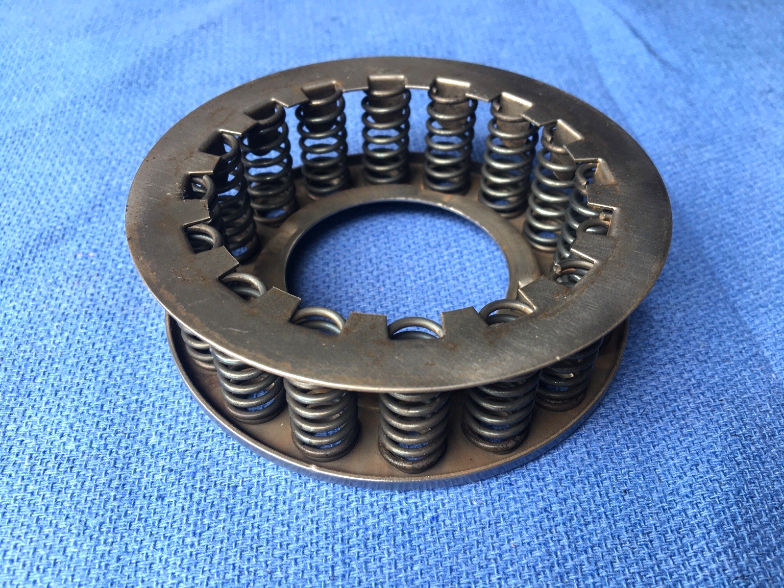 4L80E Direct Forward Drum Clutch Piston Spring Retainer Housing Return All years