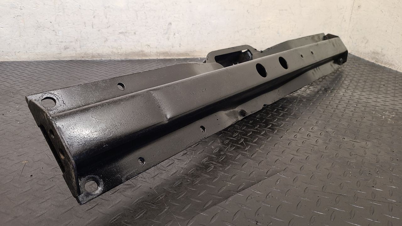 99-07 Chevrolet Silverado 2500 Transmission Support Crossmember OEM 15057776
