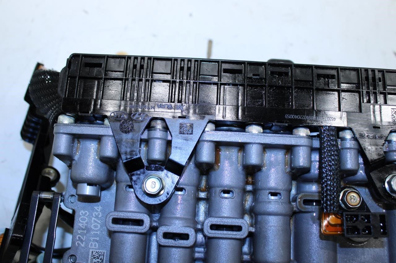 2013-2014 Hyundai Sonata 2.4L FWD Automatic Transmission Valve Body 46210-3B611