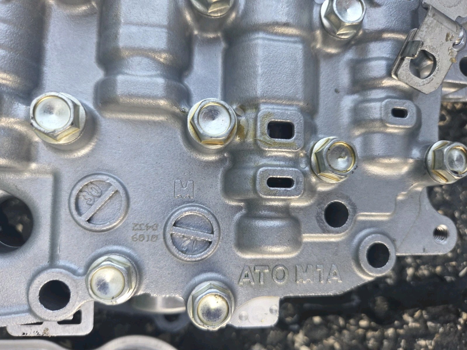 Genuine OEM Nissan JF017E RE0F10E CVT Valve Body Core Pathfinder Murano Maxima
