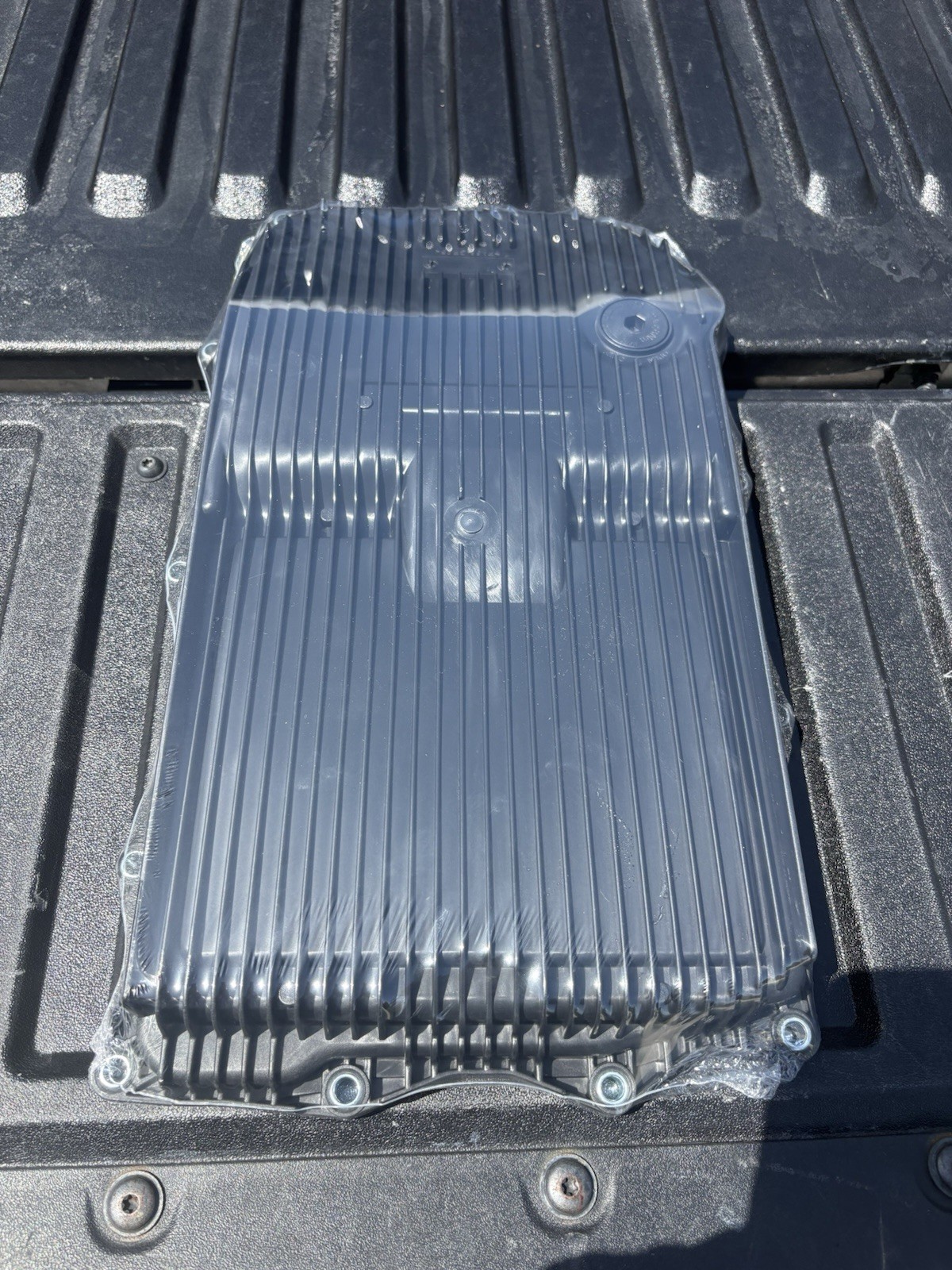 Dorman 265-850 Transmission Pan With Drain Plug, Gasket And Bolts