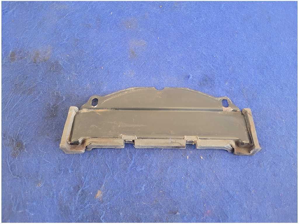 2005-2009 Ford Mustang GT 4.6 Cover Plate Torque Converter Panel Auto Trans 2796