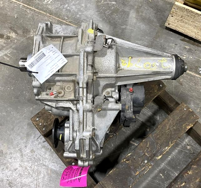 2005-2012 Nissan Pathfinder Transfer Case Assembly OEM