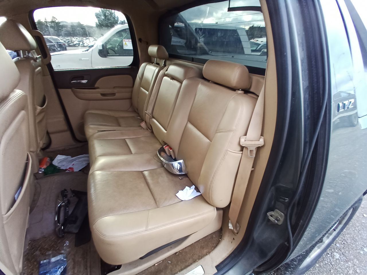 Automatic Transmission from 2011 Avalanche 1500 5.3L 4×4 [47,615 miles] 12693609