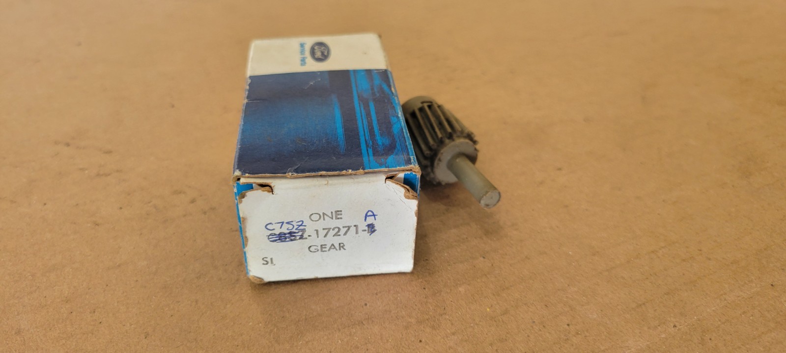 NOS Speedometer Gear C7SZ-17271-A Ford Mustang Thunderbird Mercury Cougar FOMOCO