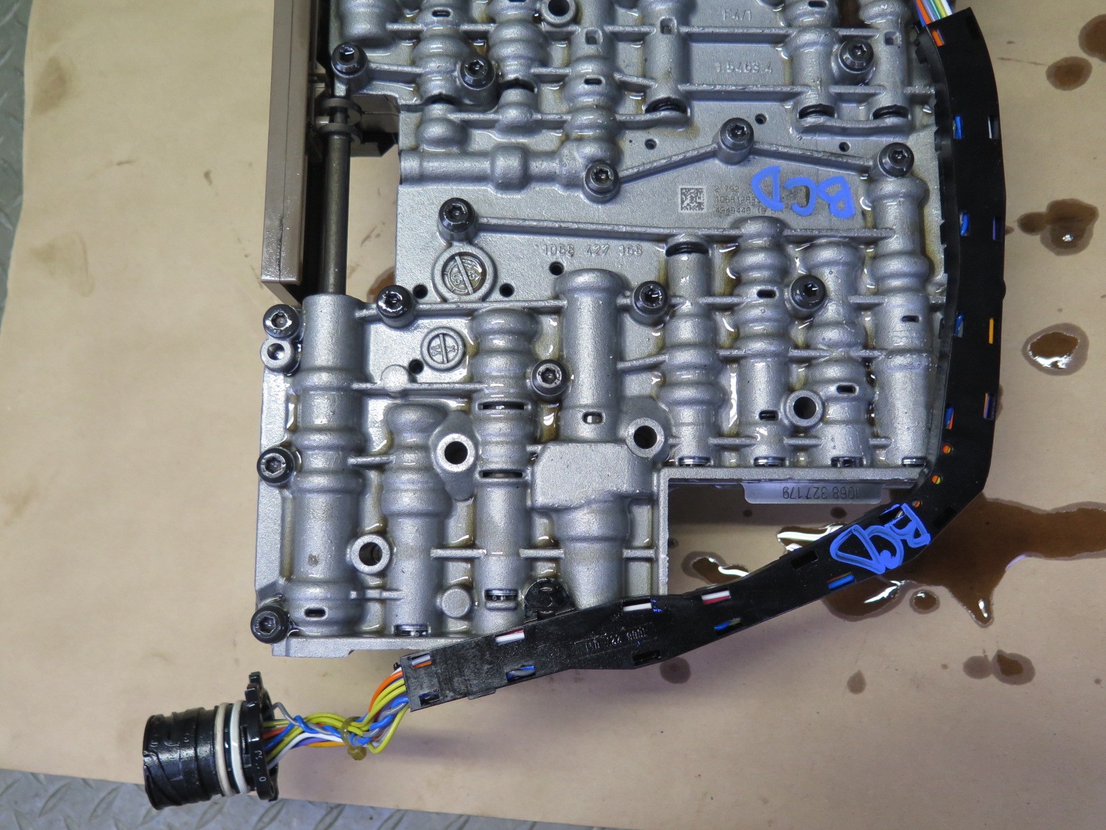 2006-2012 BENTLEY FLYING SPUR AUTOMATIC TRANSMISSION VALVE BODY MECHATRONIC
