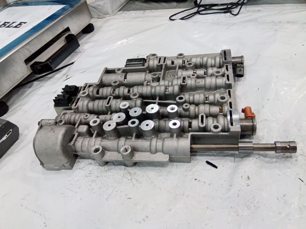 700R4 Transmission Constant Pressure Valve Body For 1987-1992 700R4 US