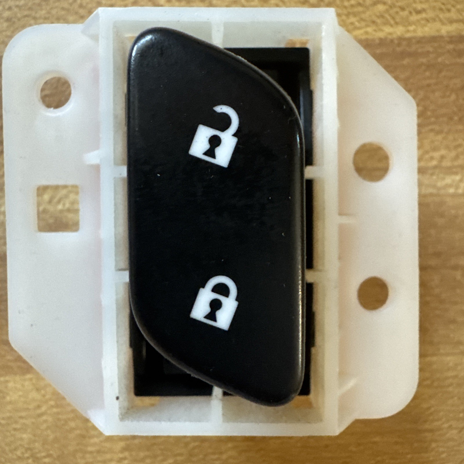 2010-17GMC Terrain Front Passenger-Side Door Lock Switch 20956938 GM Right OEM