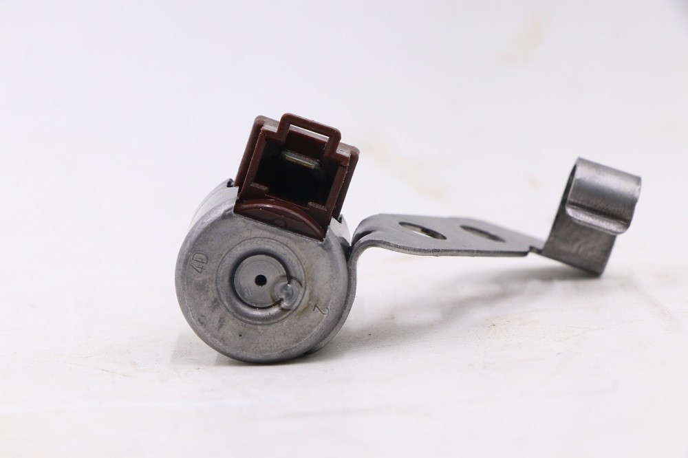 35240-21010 U141 Transmission Shift Solenoid For Toyota Solara 2002-2005