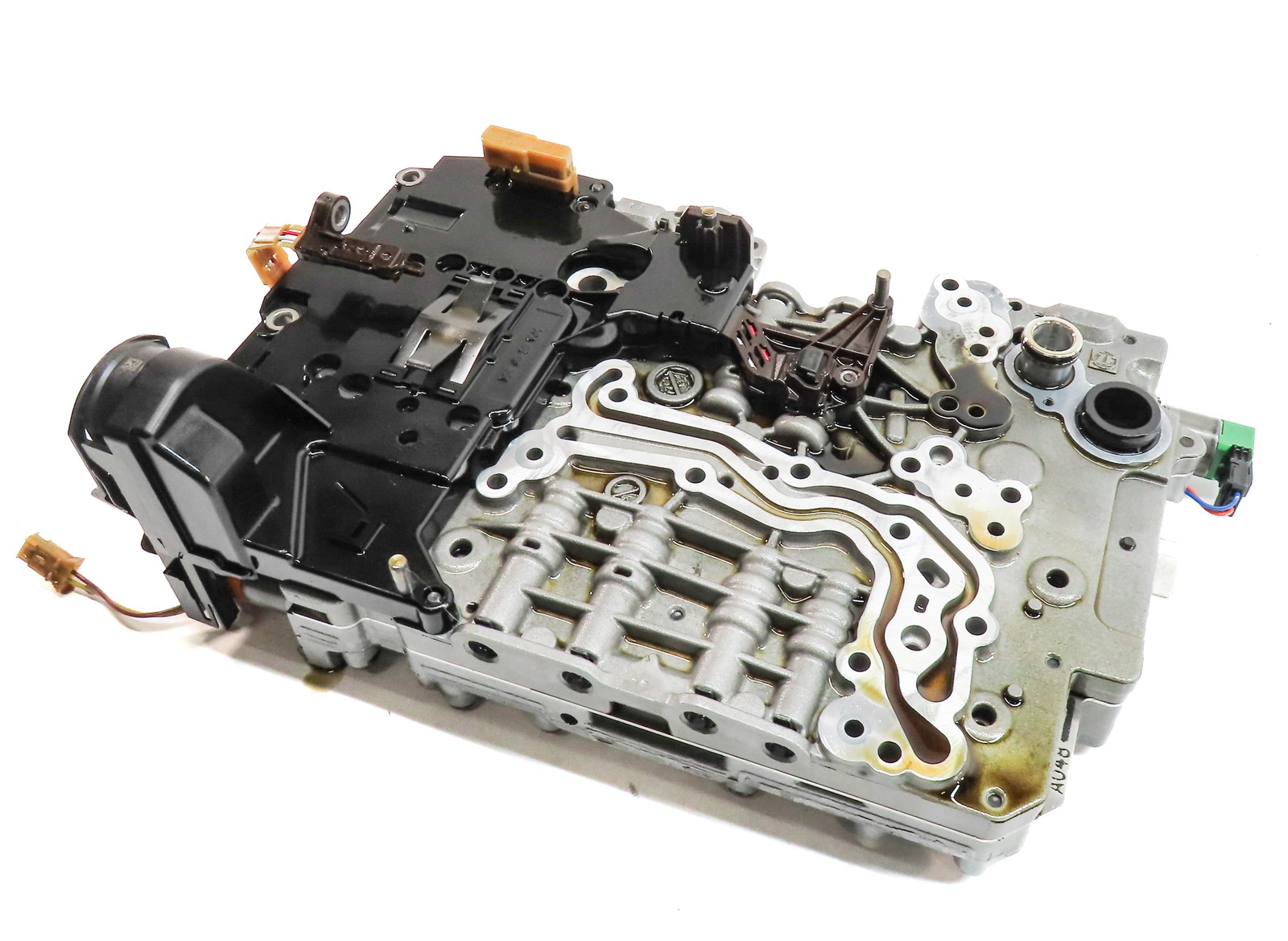 2014 BMW 328i 528i F30 F10 RWD 8HP45Z 8 SPEED AUTOMATIC TRANSMISSION VALVE BODY