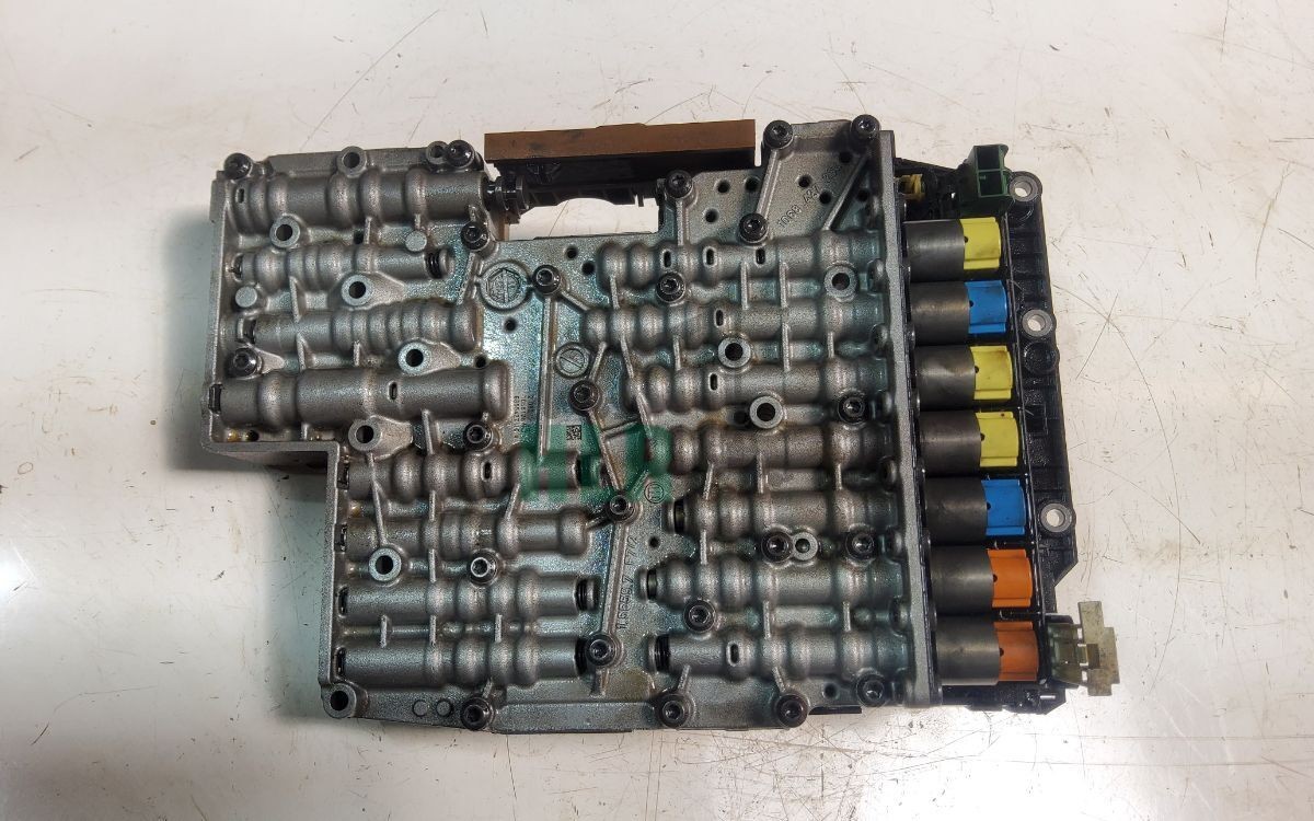 Land Rover Discovery 4 3.0 TDV6 6 Speed Auto Gearbox Valve Body .