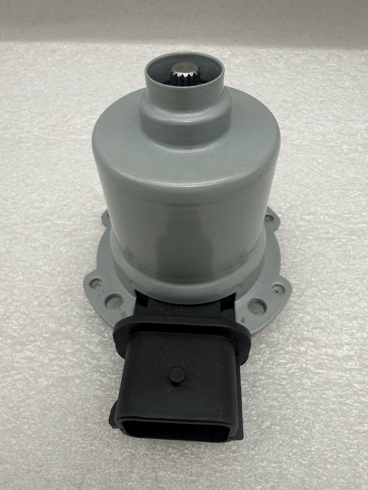 Automatic Transmission Clutch Actuator A/B AE8Z-7C604-A For 2011-2018 Ford Focus